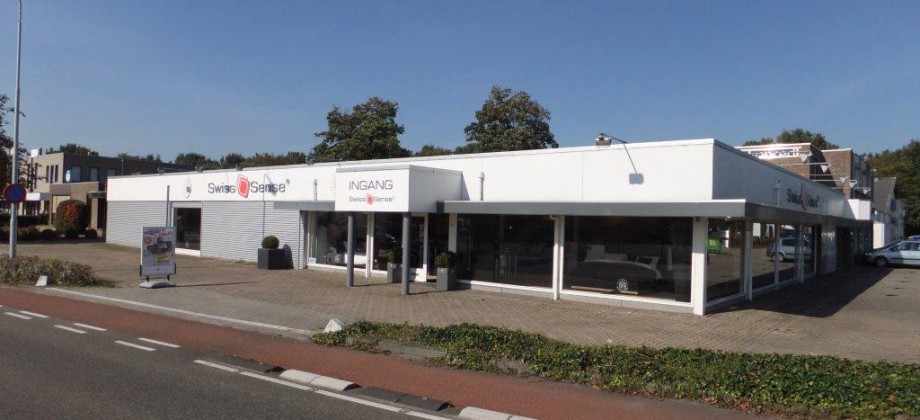 UDEN Loopkantstraat 30  Te Huur 600 m2 showroom