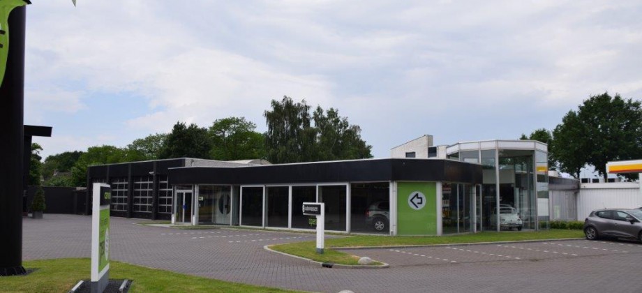 Uden Industrielaan,      Uitstekend gelegen showroom