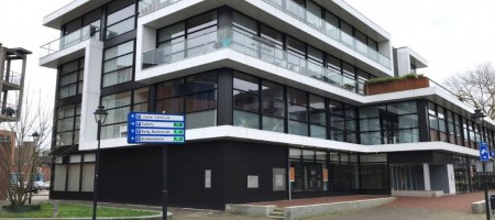 Uden Pastoor Spieringsstraat 11,  425 m2 winkelruimte (voormalige ING bank)