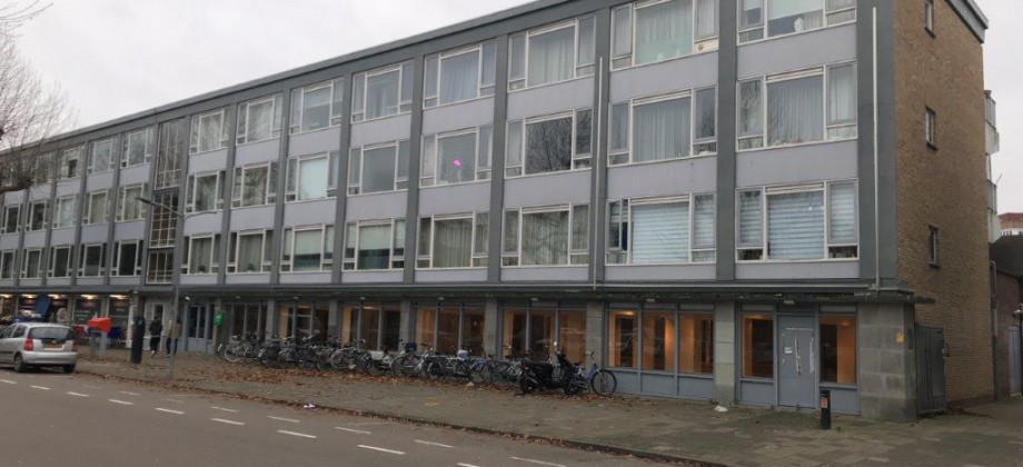 Weert Dries 10   (voormalige AH Super)  1.171 m2