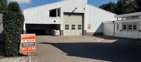 Volkel Kloosterstraat 38- 650 m2 Bedrijfsruimte met 250 m2 buitenterrein Volkel Kloosterstraat 38- 650 m2 Bedrijfsruimte met 250 m2 buitenterrein