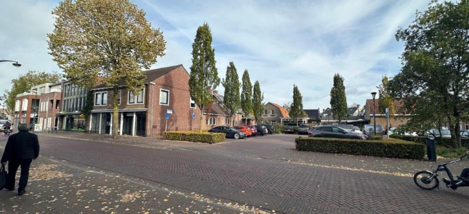 GEMERT Haageijk 5-5a TE KOOP winkelpand met bovengelegen appartement GEMERT Haageijk 5-5a TE KOOP winkelpand met bovengelegen appartement