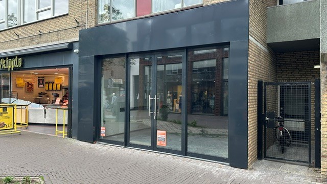 UDEN Sacramentsweg 7 , nieuwe pui !