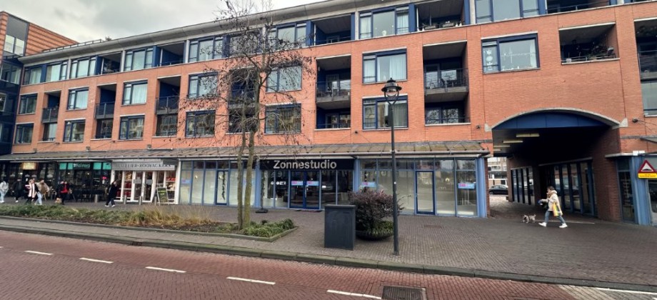 Uden Pastoor Spieringsstraat 39  Te Huur ca. 100 m2 winkelruimte
